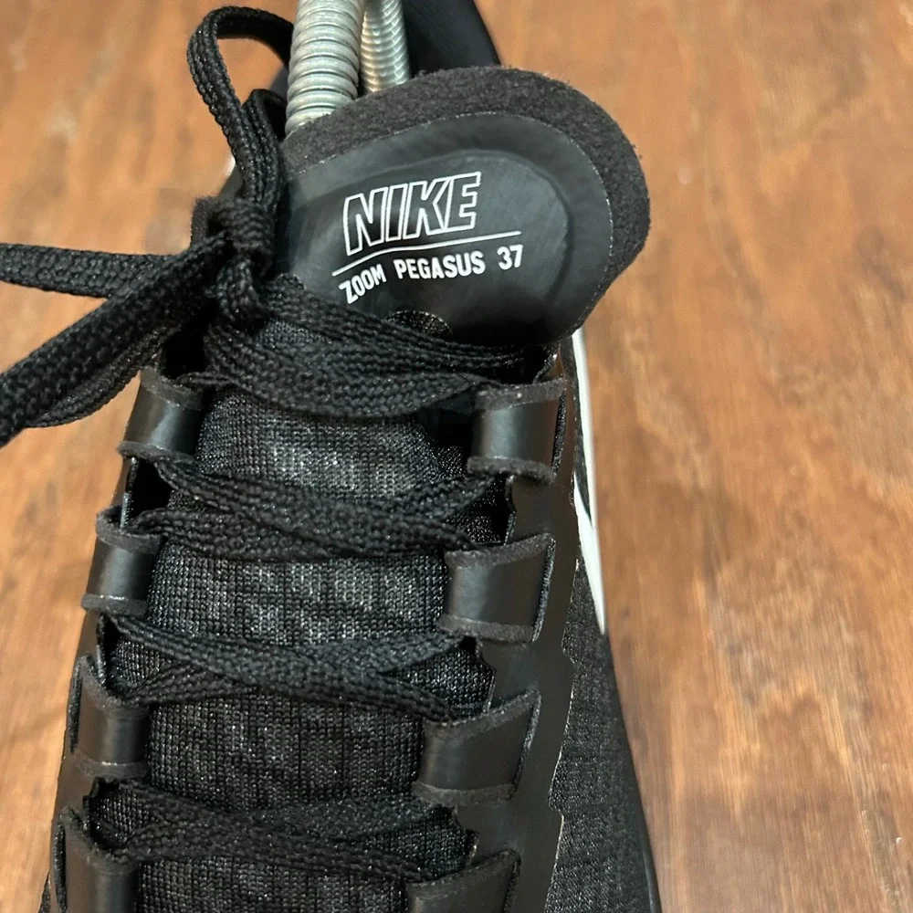 Nike these air